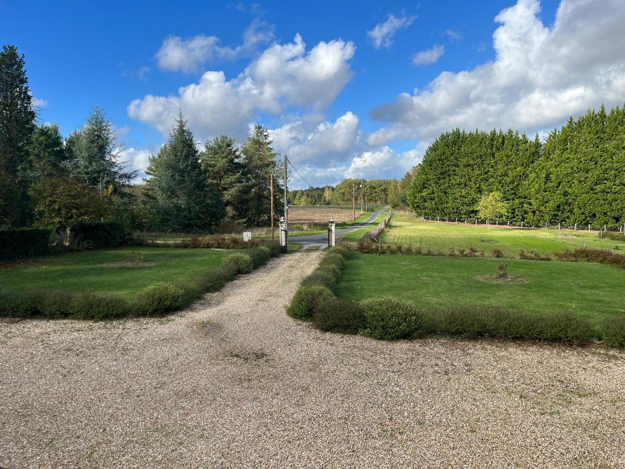 Manoir Du Val Fouzon - Beauval Bed & Breakfast La Vernelle Exterior photo